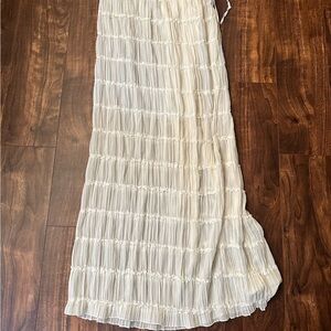 Cream flowy skirt w/ tie matching top on page - open to selling together‎